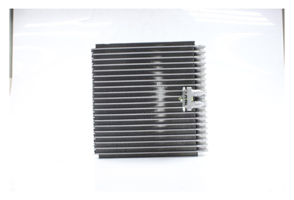 SKU 410141.VM - Evaporador Caterpillar 320C Pa Carregadeira